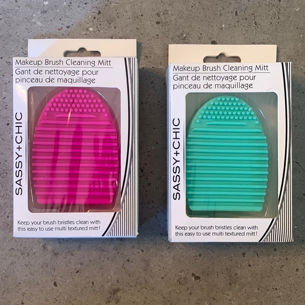 MAKEUP BRUSH CLEANING MAT (2)